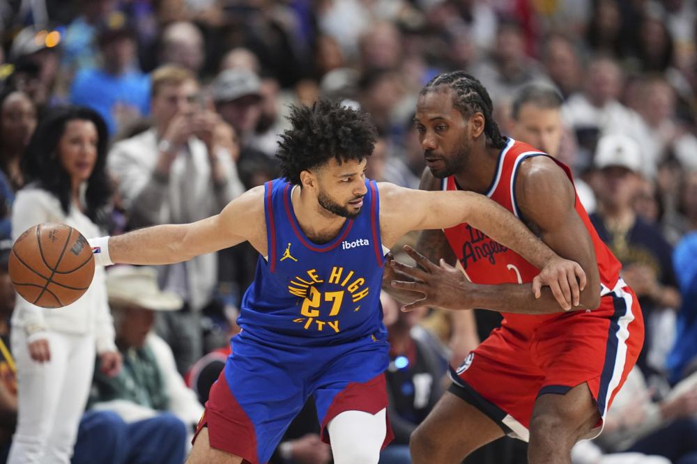 分别贡献了 分别贡献了